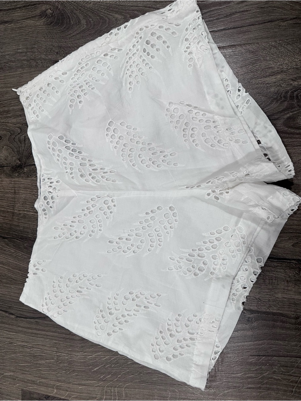 Primark White Eyelet High Waist Cotton Shorts